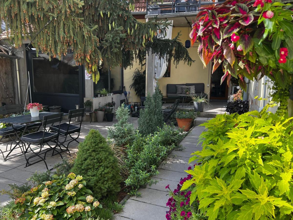 Hotel de apartamente Margareta Garden & Eger