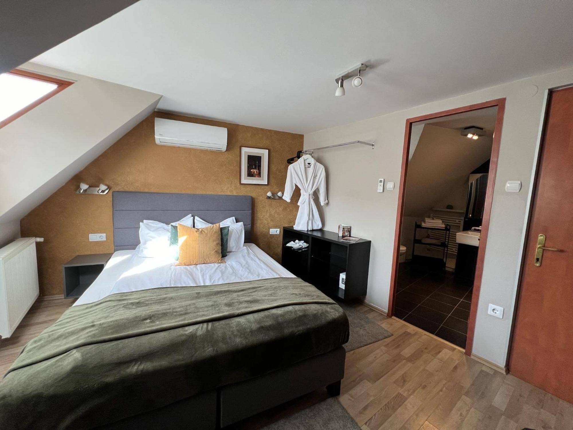 Aparthotel Margareta Garden &